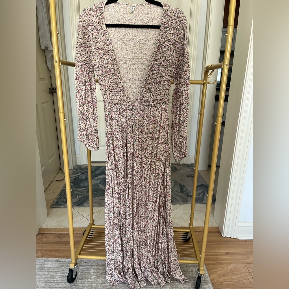 Like new- Free People v-neck dress/over dress. Bead detailing. Floral pattern